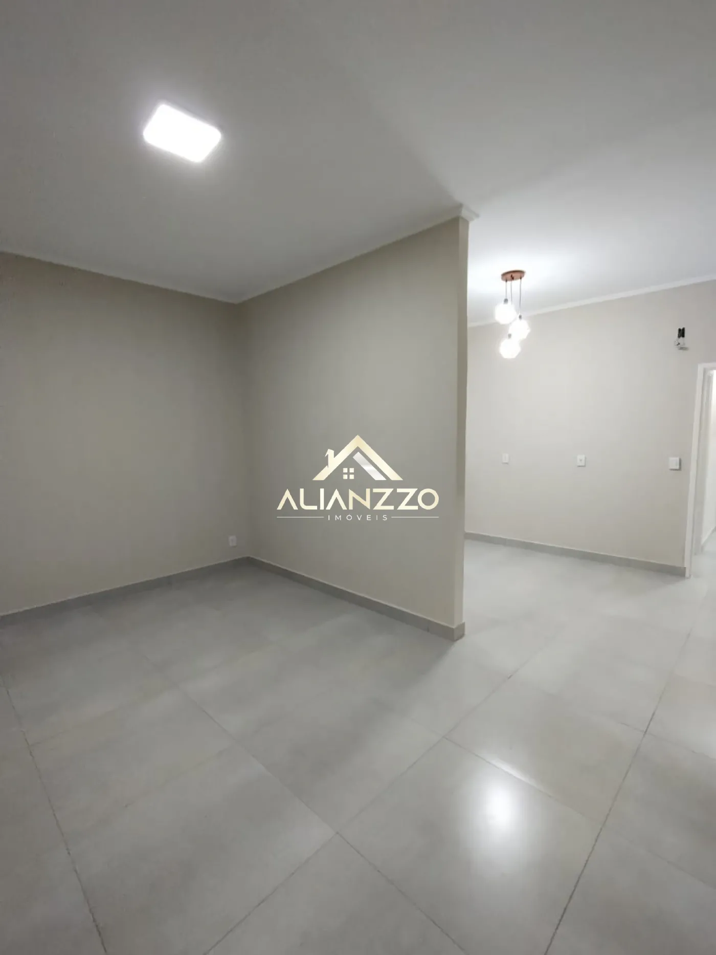 Comprar Casa / Padrão em Ribeirão Preto R$ 400.000,00 - Foto 3
