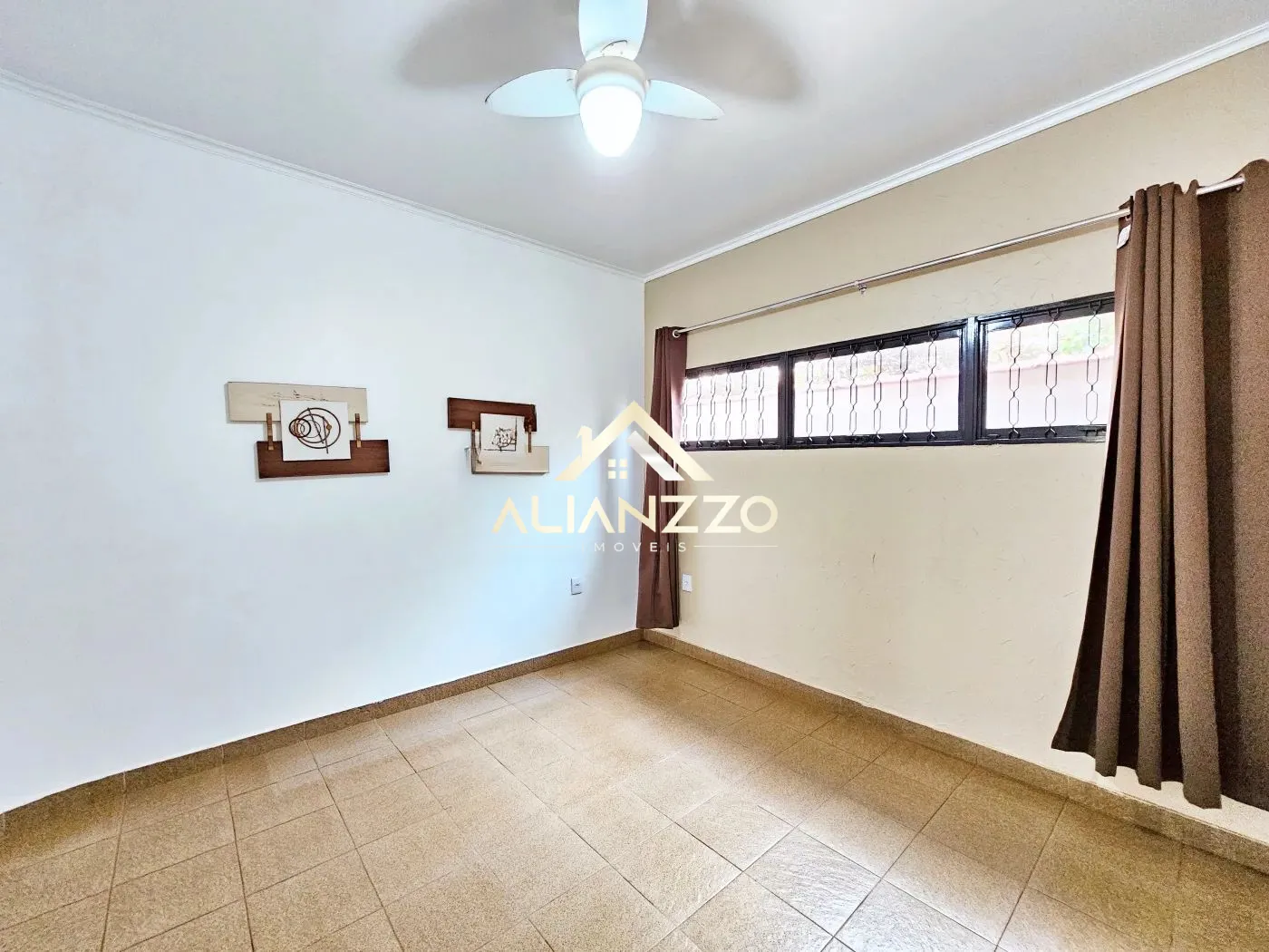 Alugar Casa / Sobrado em Ribeirão Preto R$ 3.500,00 - Foto 4