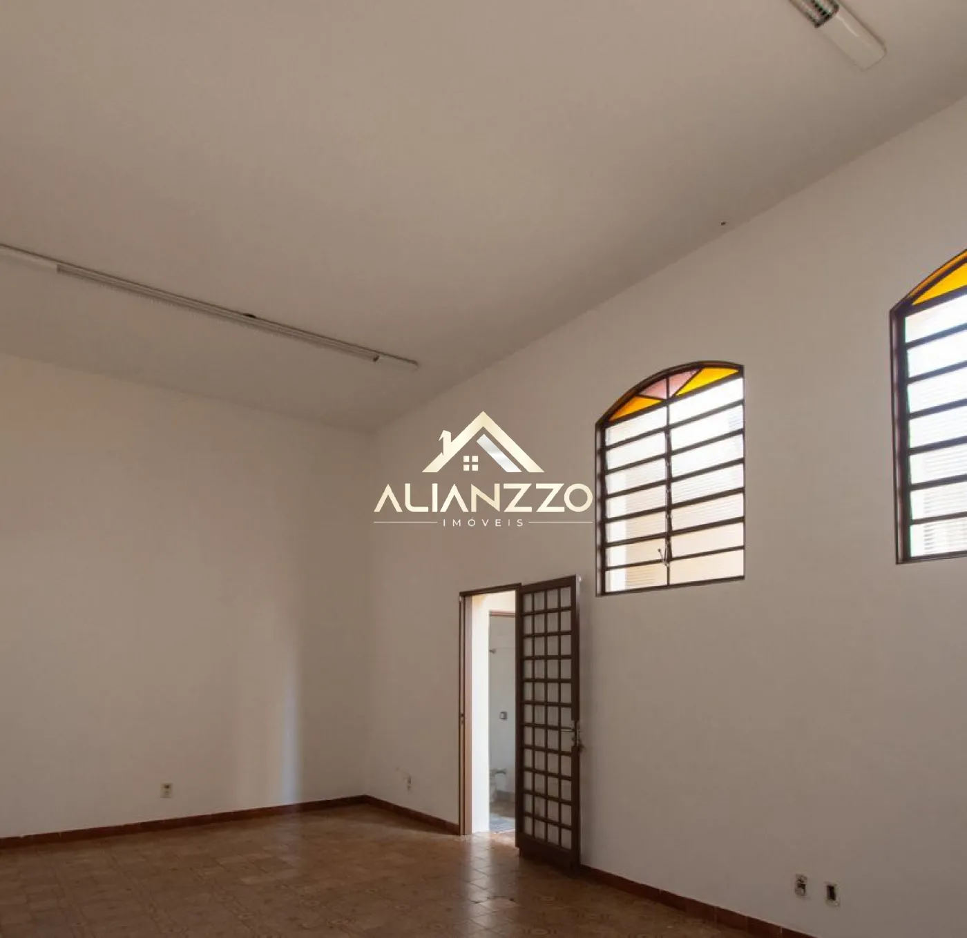 Alugar Comercial padrão / Ponto Comercial em Ribeirão Preto R$ 3.300,00 - Foto 2