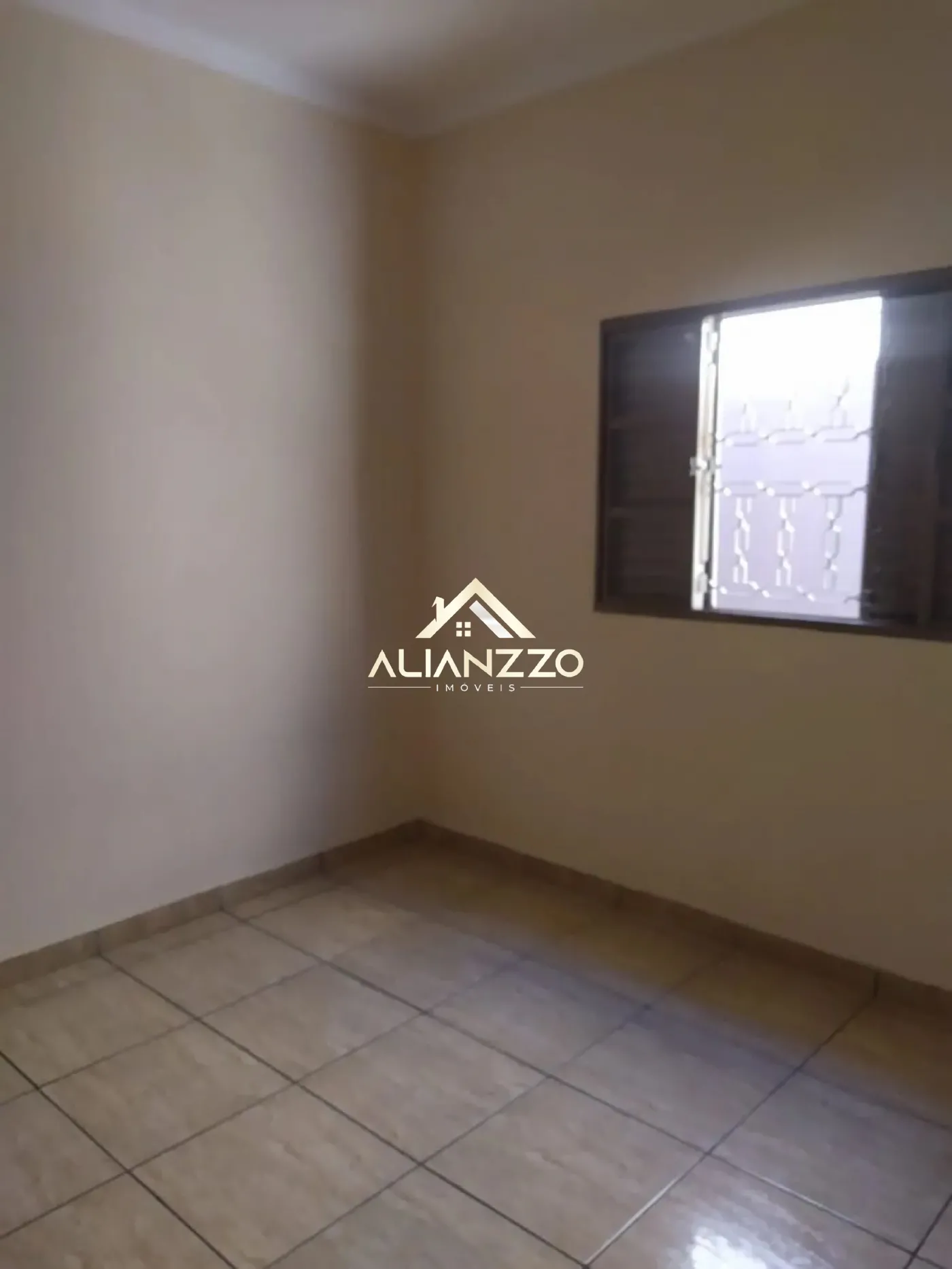 Alugar Casa / Padrão em Ribeirão Preto R$ 1.600,00 - Foto 10