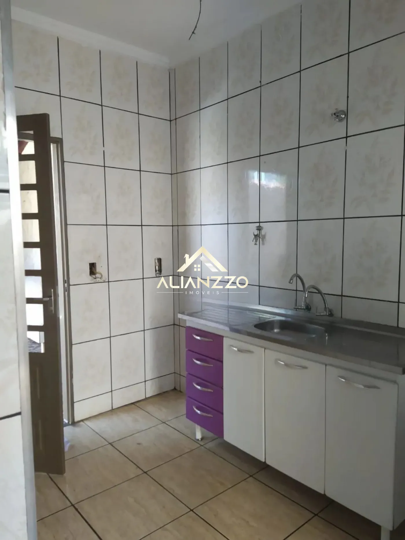 Alugar Casa / Padrão em Ribeirão Preto R$ 1.600,00 - Foto 13