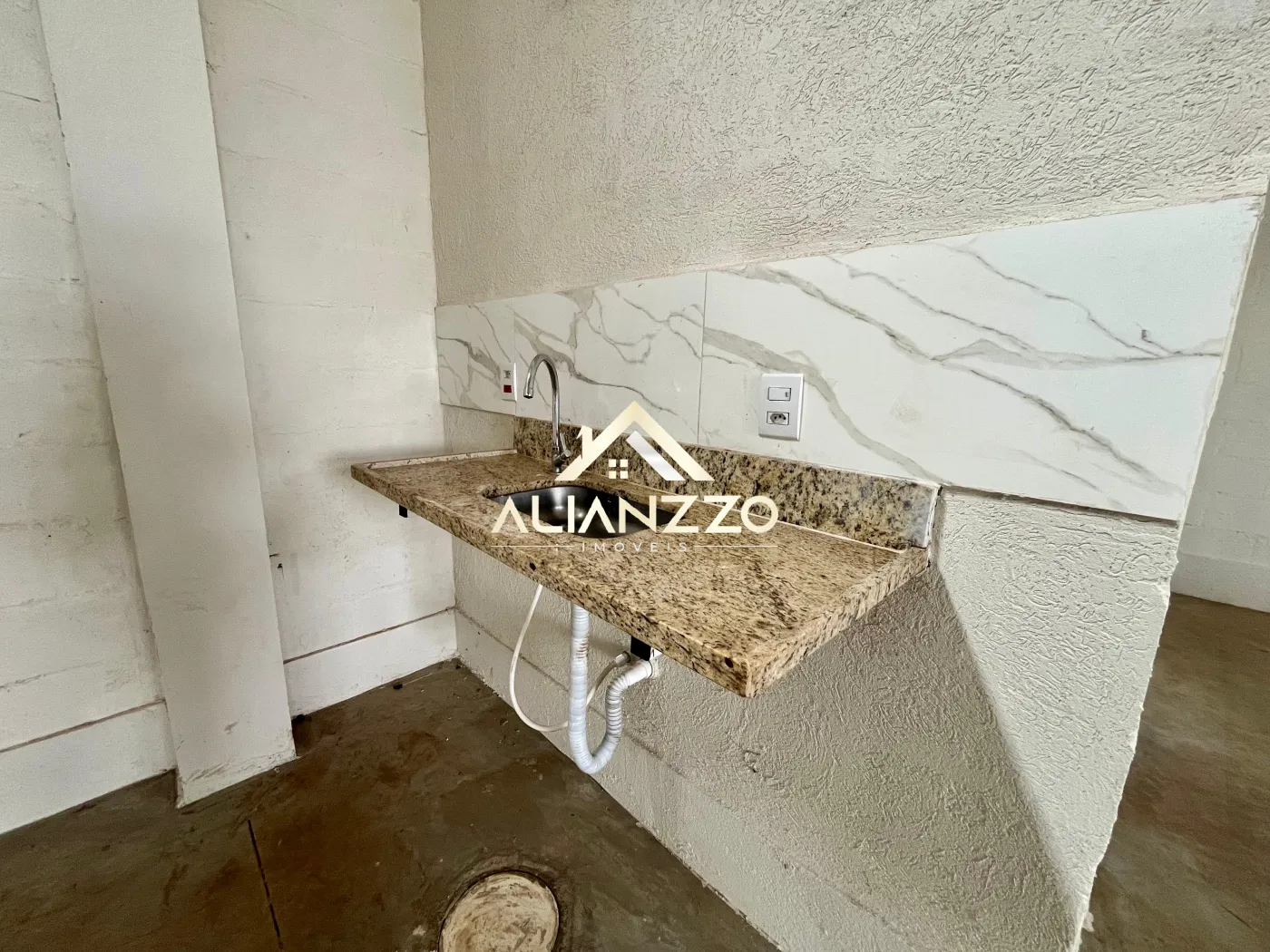 Alugar Comercial padrão / Salão Comercial em Ribeirão Preto R$ 2.900,00 - Foto 1