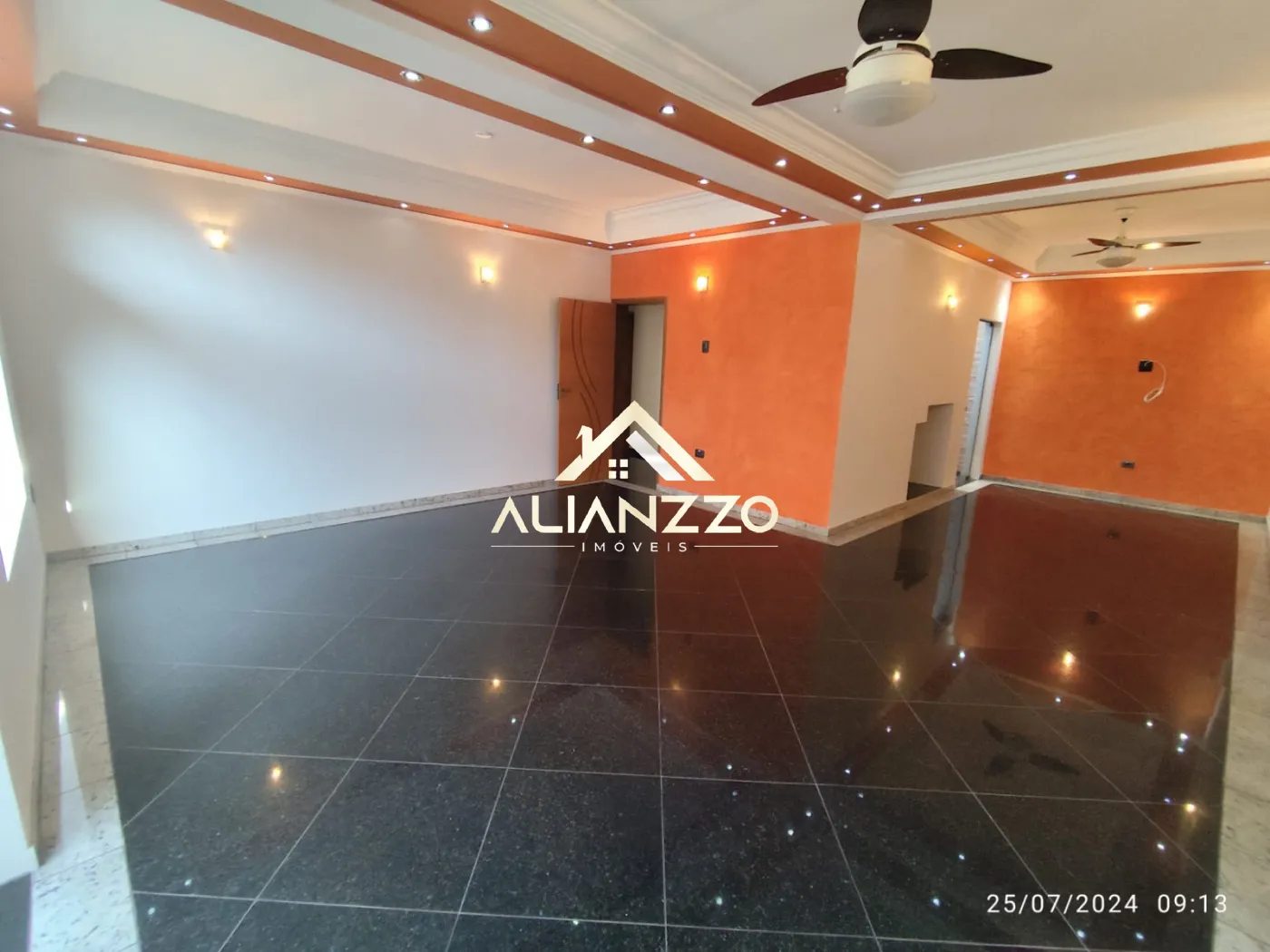 Comprar Casa / Padrão em Ribeirão Preto R$ 1.200.000,00 - Foto 1