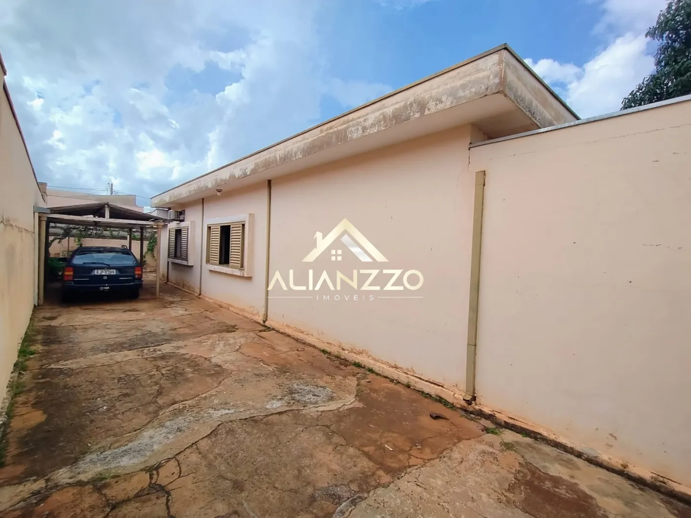 Comprar Casa / Padrão em Sertãozinho R$ 395.000,00 - Foto 2