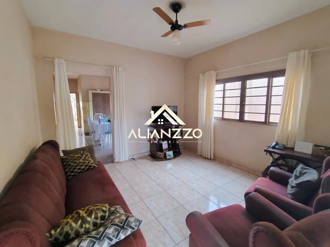 Comprar Casa / Padrão em Sertãozinho R$ 395.000,00 - Foto 8