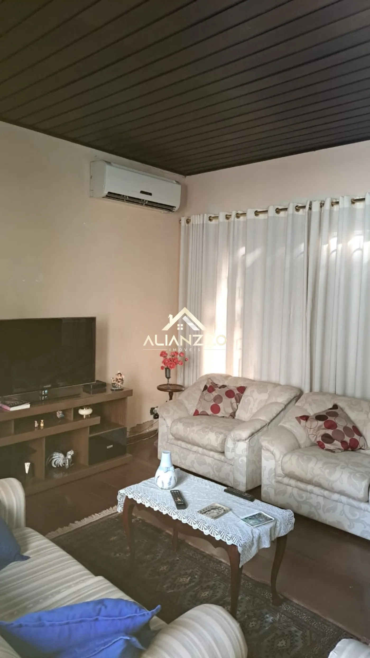 Comprar Casa / Padrão em Sertãozinho R$ 1.000.000,00 - Foto 2