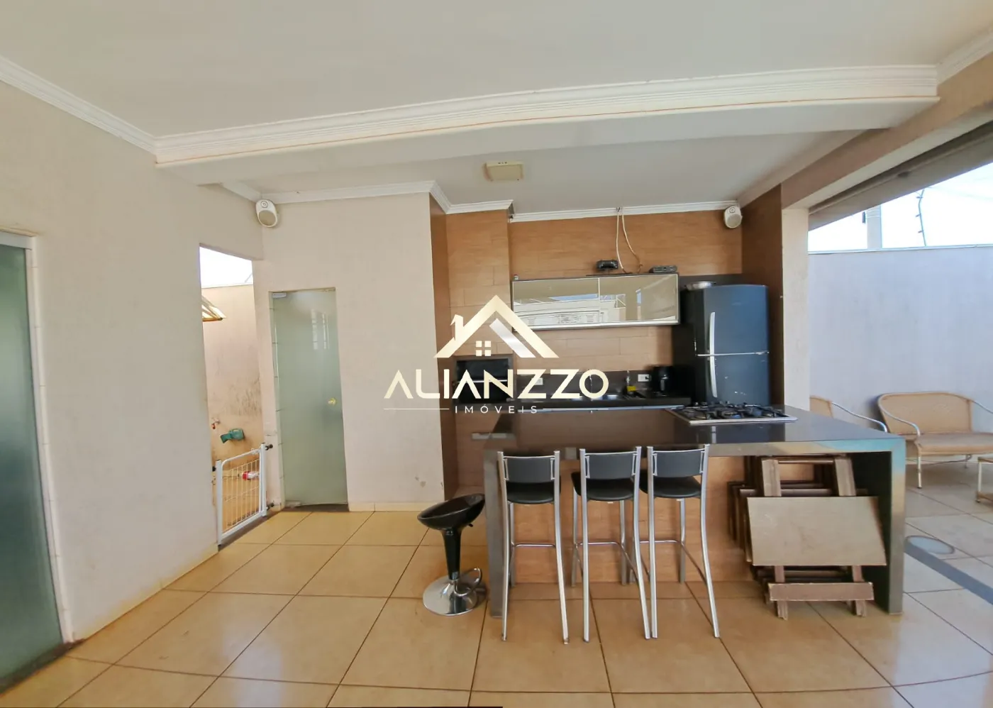 Comprar Casa / Padrão em Sertãozinho R$ 990.000,00 - Foto 3