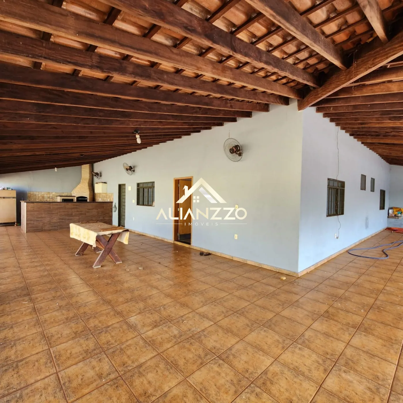 Comprar Casa Condomínio / Chácara - Rancho em Jardinópolis R$ 420.000,00 - Foto 1