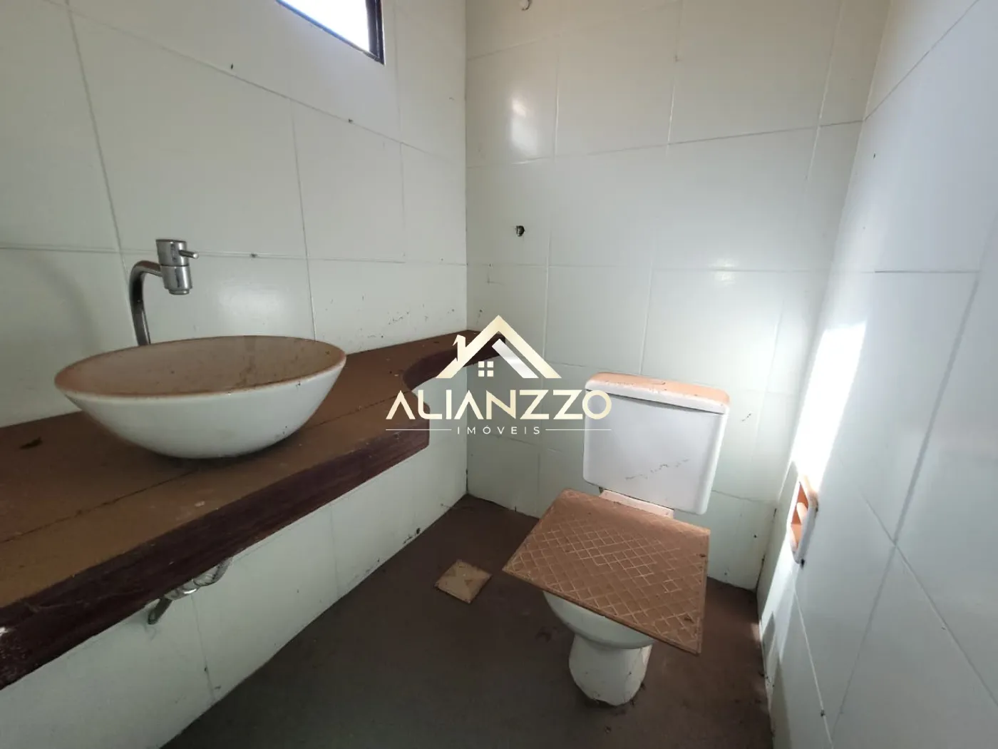 Alugar Comercial padrão / Salão Comercial em Ribeirão Preto R$ 1.700,00 - Foto 7