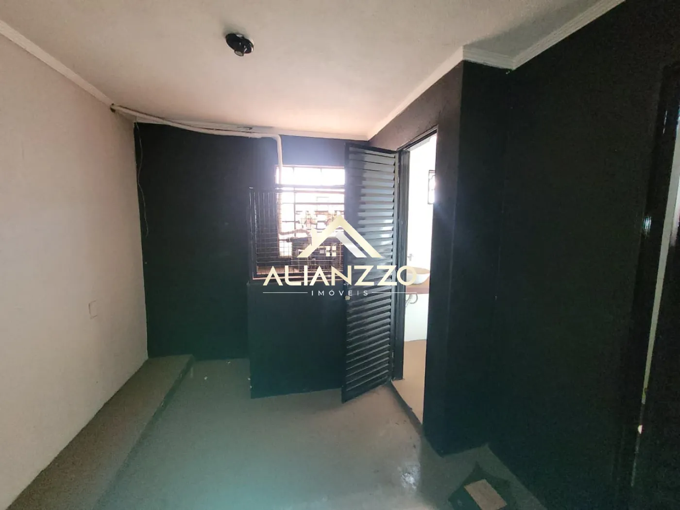 Alugar Comercial padrão / Salão Comercial em Ribeirão Preto R$ 1.700,00 - Foto 8