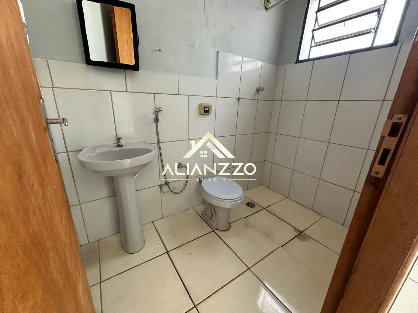 Comprar Casa / Sobrado em Ribeirão Preto R$ 350.000,00 - Foto 1