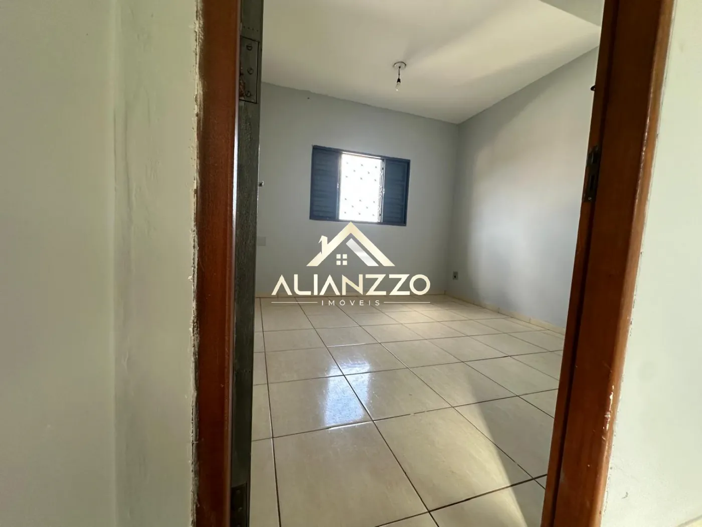 Comprar Casa / Sobrado em Ribeirão Preto R$ 350.000,00 - Foto 2