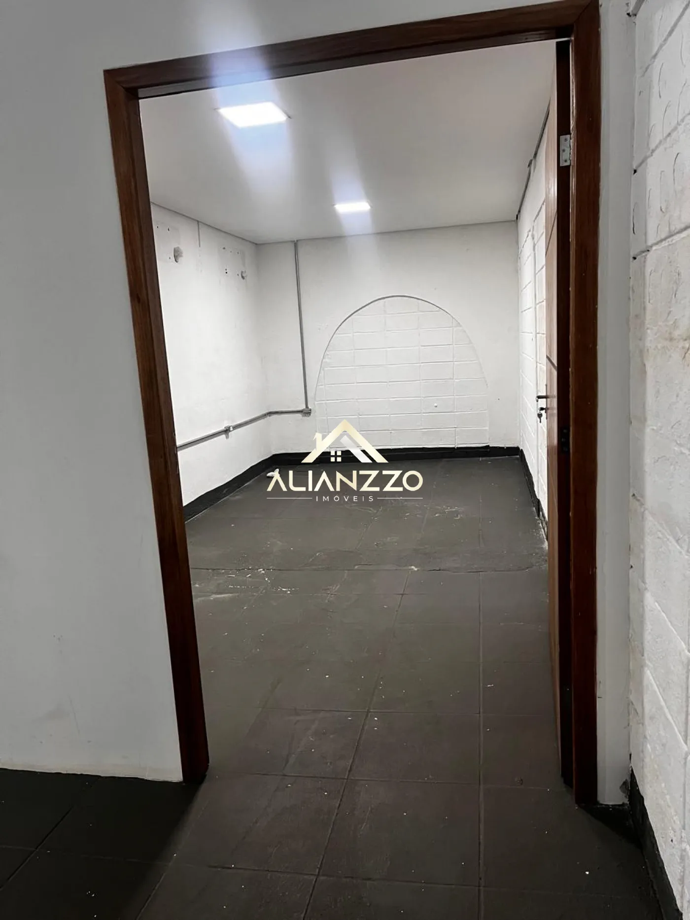 Alugar Comercial padrão / Galpão - Armazém em Ribeirão Preto R$ 5.600,00 - Foto 4