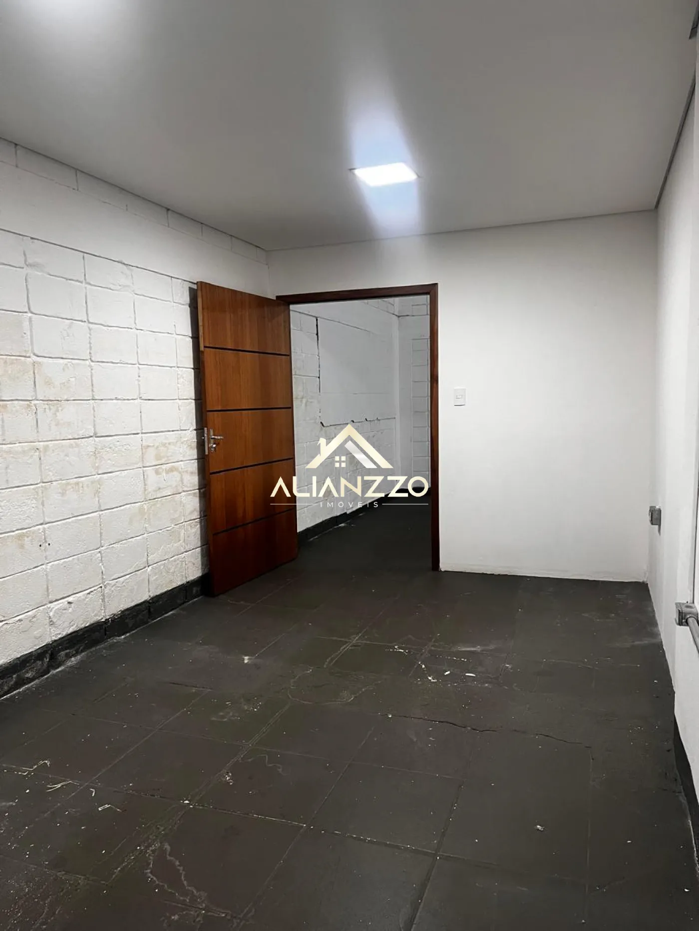 Alugar Comercial padrão / Galpão - Armazém em Ribeirão Preto R$ 5.600,00 - Foto 2