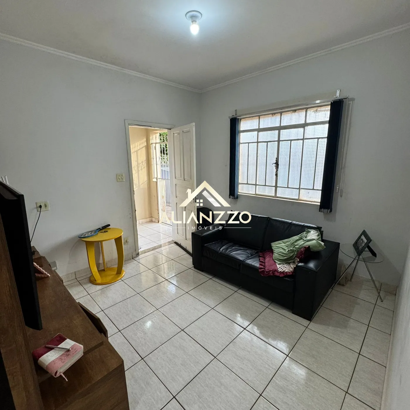 Comprar Casa / Padrão em Ribeirão Preto R$ 170.000,00 - Foto 1