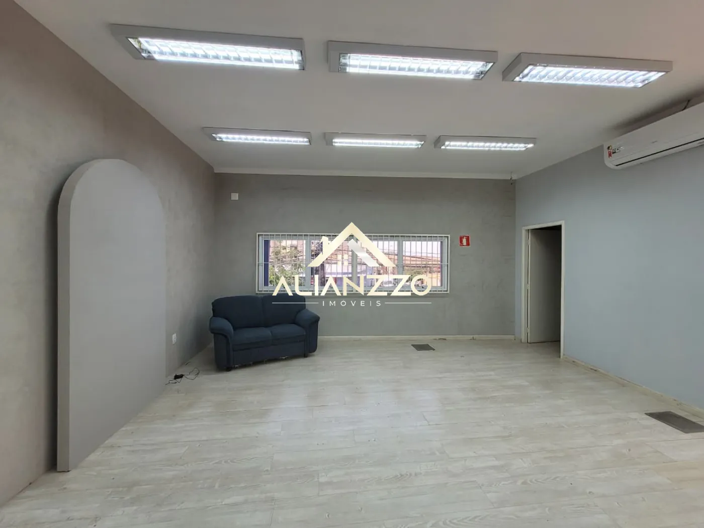 Alugar Comercial padrão / Salão Comercial em Ribeirão Preto R$ 1.200,00 - Foto 2