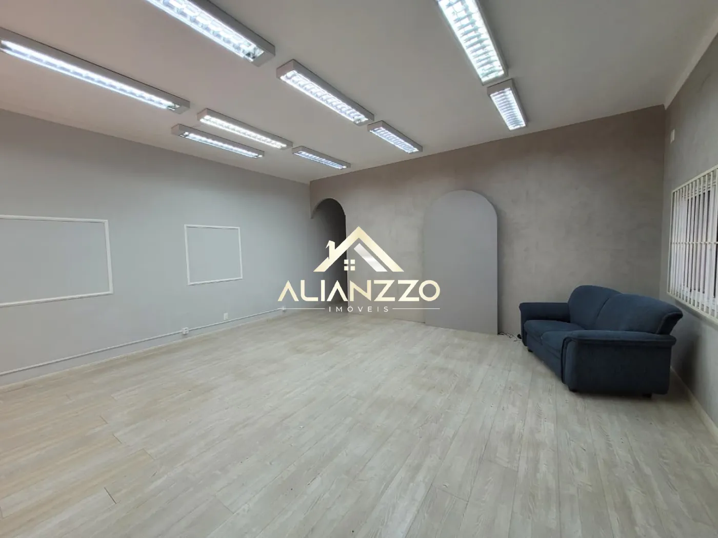 Alugar Comercial padrão / Salão Comercial em Ribeirão Preto R$ 1.200,00 - Foto 3