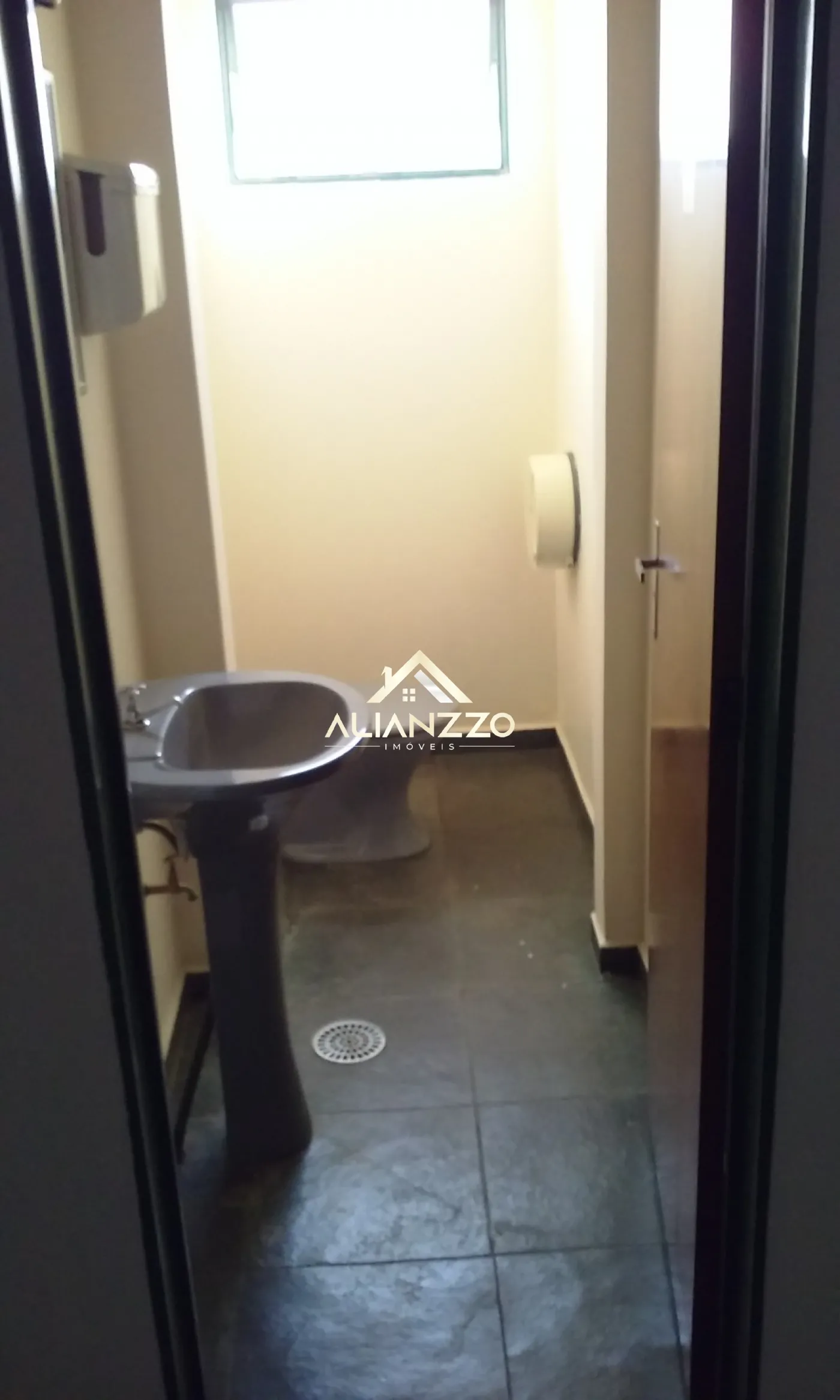 Alugar Comercial padrão / Salão Comercial em Ribeirão Preto R$ 800,00 - Foto 9