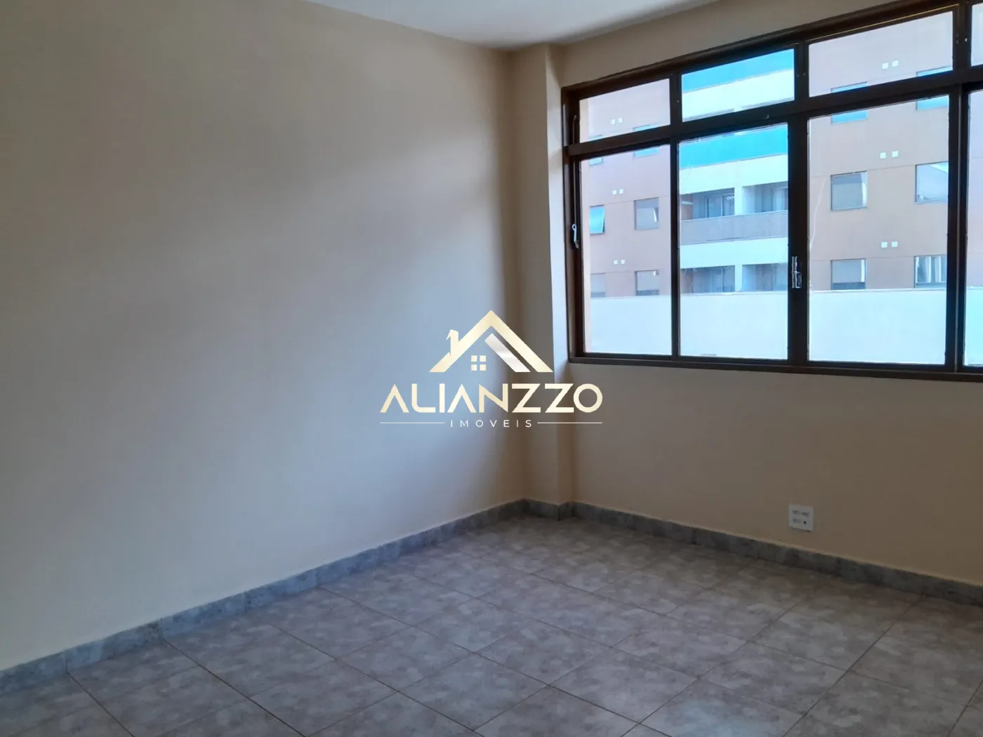 Alugar Comercial padrão / Salão Comercial em Ribeirão Preto R$ 30.000,00 - Foto 1
