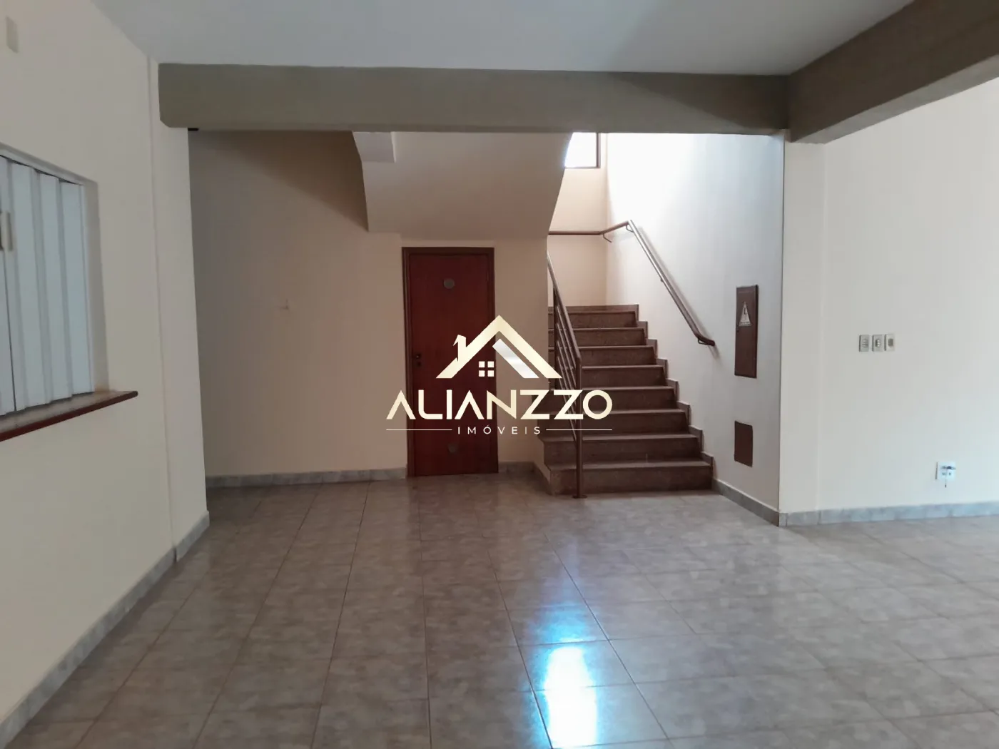 Alugar Comercial padrão / Salão Comercial em Ribeirão Preto R$ 30.000,00 - Foto 9