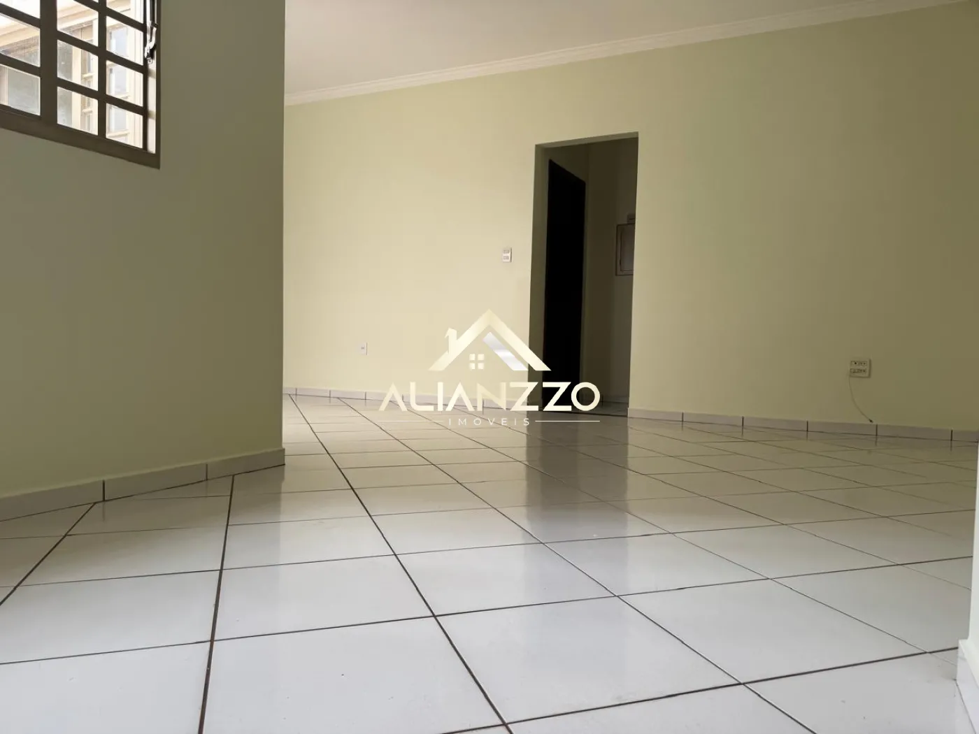 Alugar Casa / Padrão em Ribeirão Preto R$ 4.500,00 - Foto 4