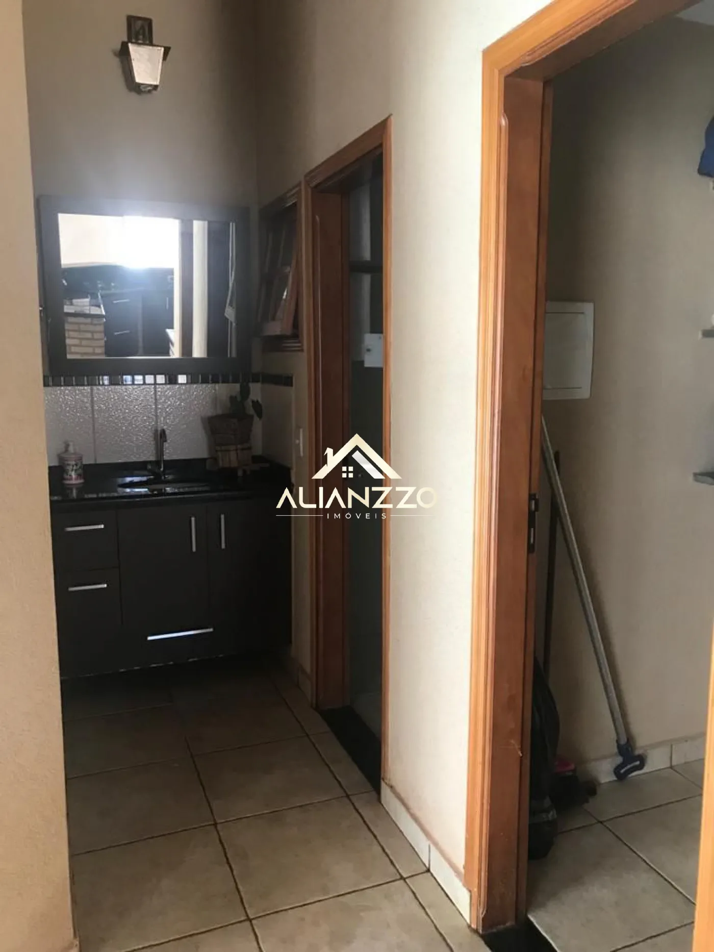 Comprar Casa / Padrão em Ribeirão Preto R$ 270.000,00 - Foto 5