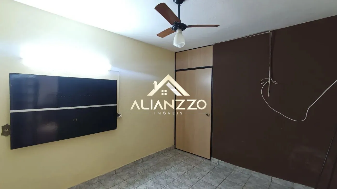 Alugar Casa / Padrão em Ribeirão Preto R$ 800,00 - Foto 10