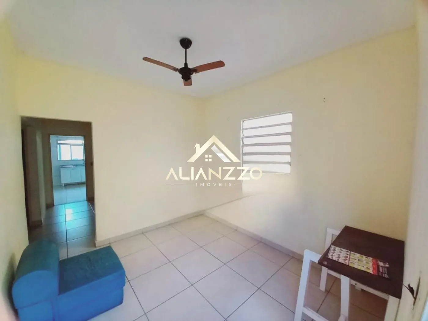 Alugar Casa / Padrão em Ribeirão Preto R$ 850,00 - Foto 1