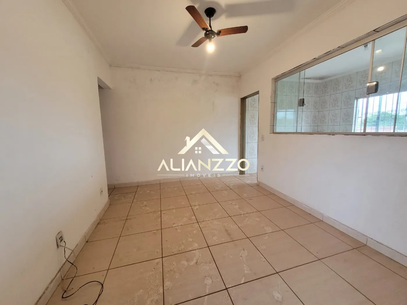 Alugar Casa / Padrão em Ribeirão Preto R$ 2.500,00 - Foto 2