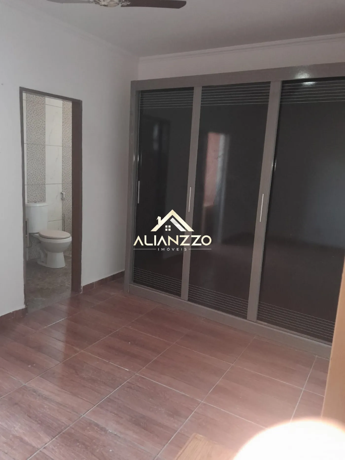 Comprar Casa / Sobrado em Ribeirão Preto R$ 380.000,00 - Foto 6