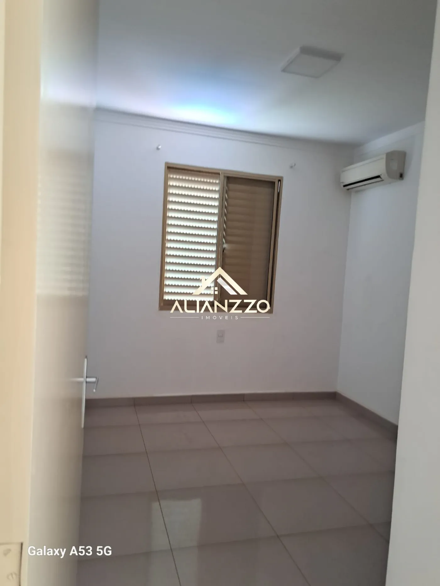 Alugar Apartamento / Padrão em Ribeirão Preto R$ 1.500,00 - Foto 10