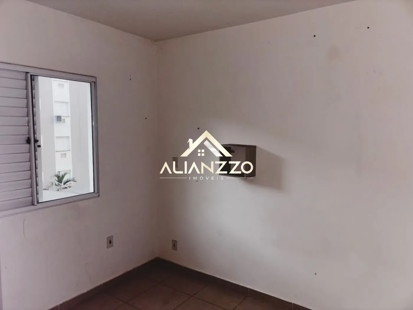 Alugar Apartamento / Padrão em Ribeirão Preto R$ 700,00 - Foto 2