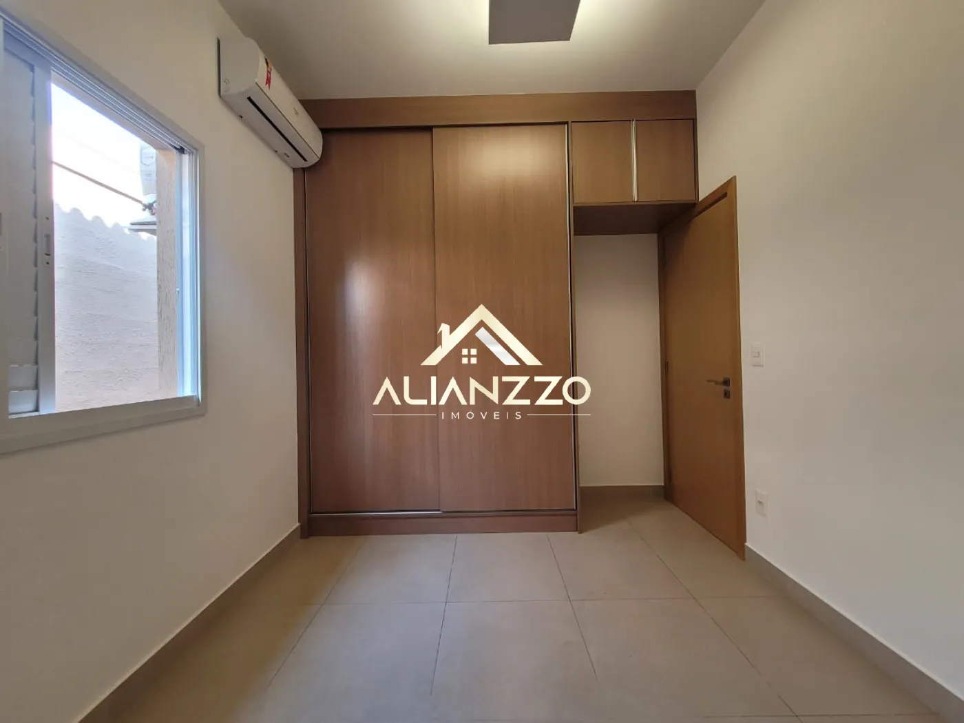 Alugar Casa Condomínio / Padrão em Cravinhos R$ 6.500,00 - Foto 11