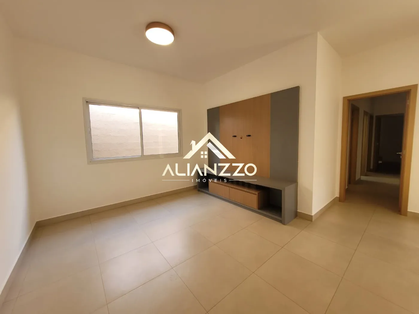 Alugar Casa Condomínio / Padrão em Cravinhos R$ 6.500,00 - Foto 2