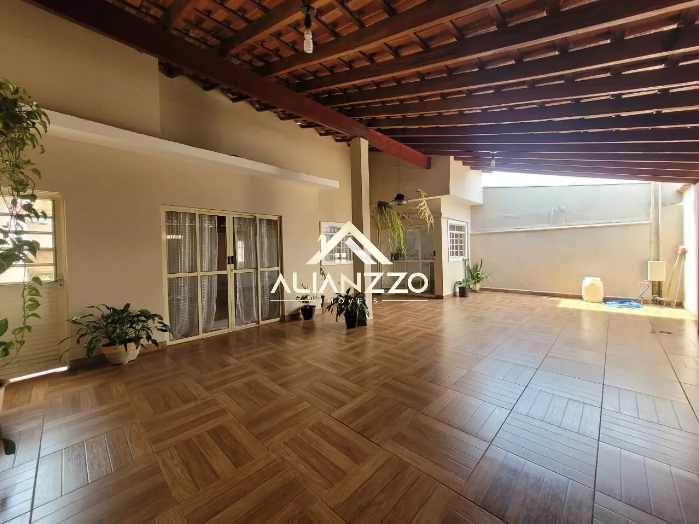Comprar Casa / Padrão em Ribeirão Preto R$ 380.000,00 - Foto 1