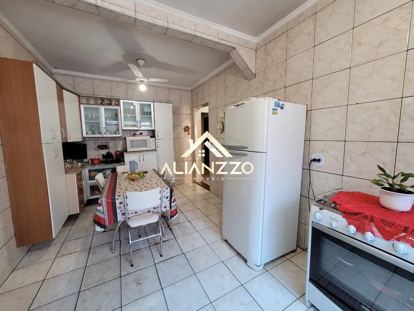 Comprar Casa / Padrão em Ribeirão Preto R$ 350.000,00 - Foto 4