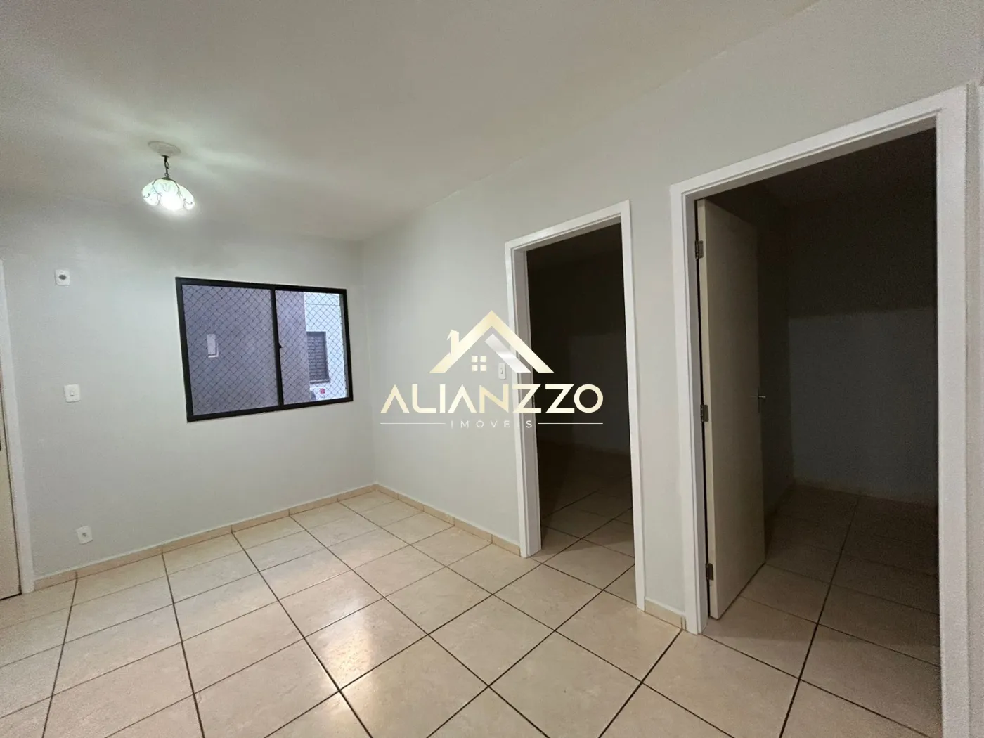 Alugar Apartamento / Padrão em Ribeirão Preto R$ 850,00 - Foto 4