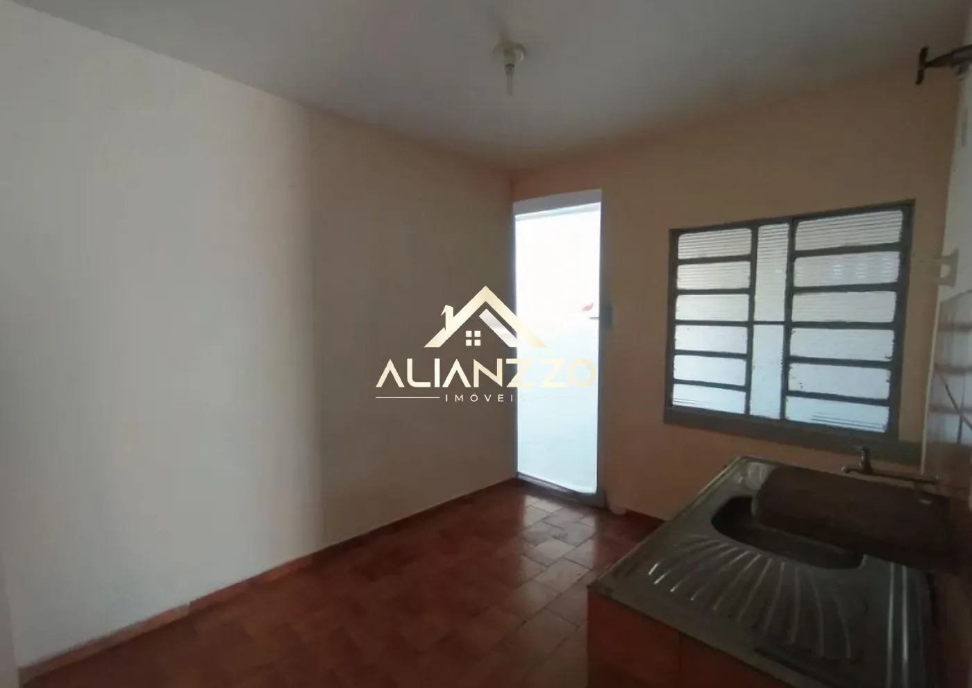 Comprar Casa / Padrão em Ribeirão Preto R$ 186.000,00 - Foto 3