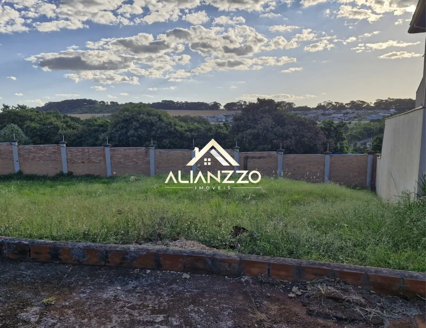 Comprar Terreno / Condomínio em Bonfim Paulista R$ 360.000,00 - Foto 1