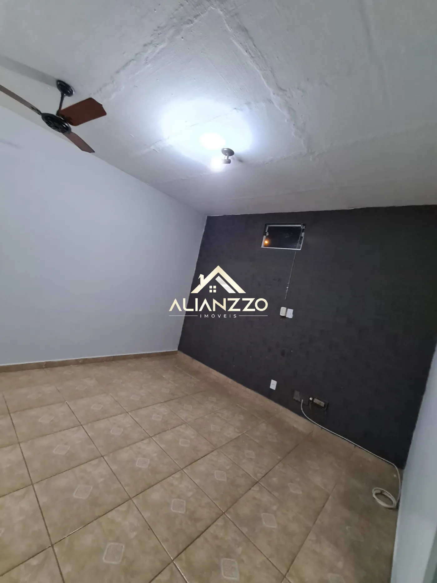 Comprar Casa / Padrão em Ribeirão Preto R$ 350.000,00 - Foto 3