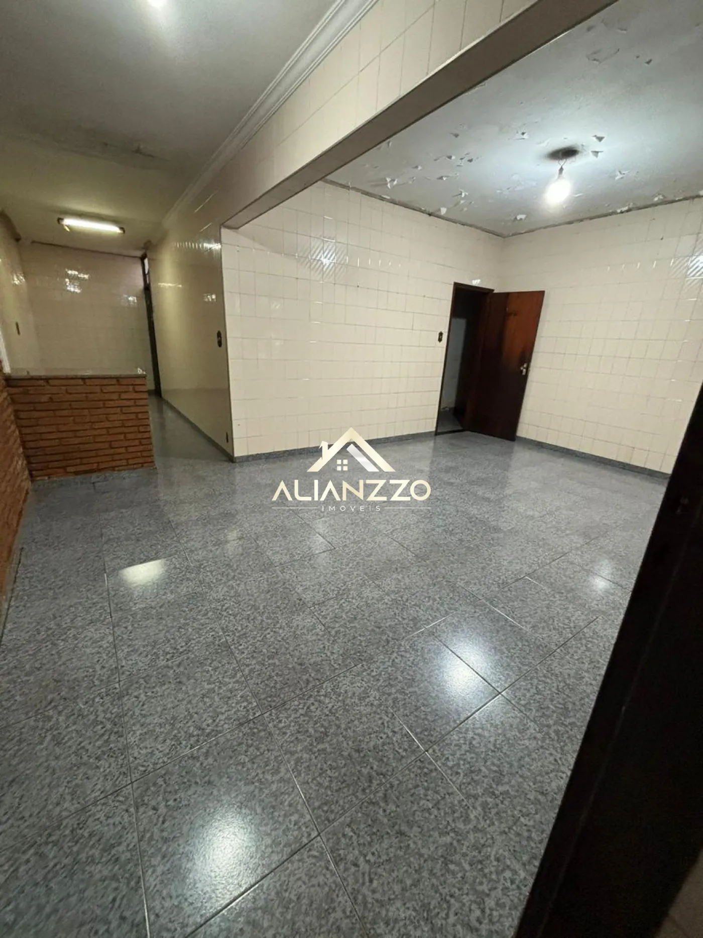 Comprar Casa / Padrão em Ribeirão Preto R$ 300.000,00 - Foto 4