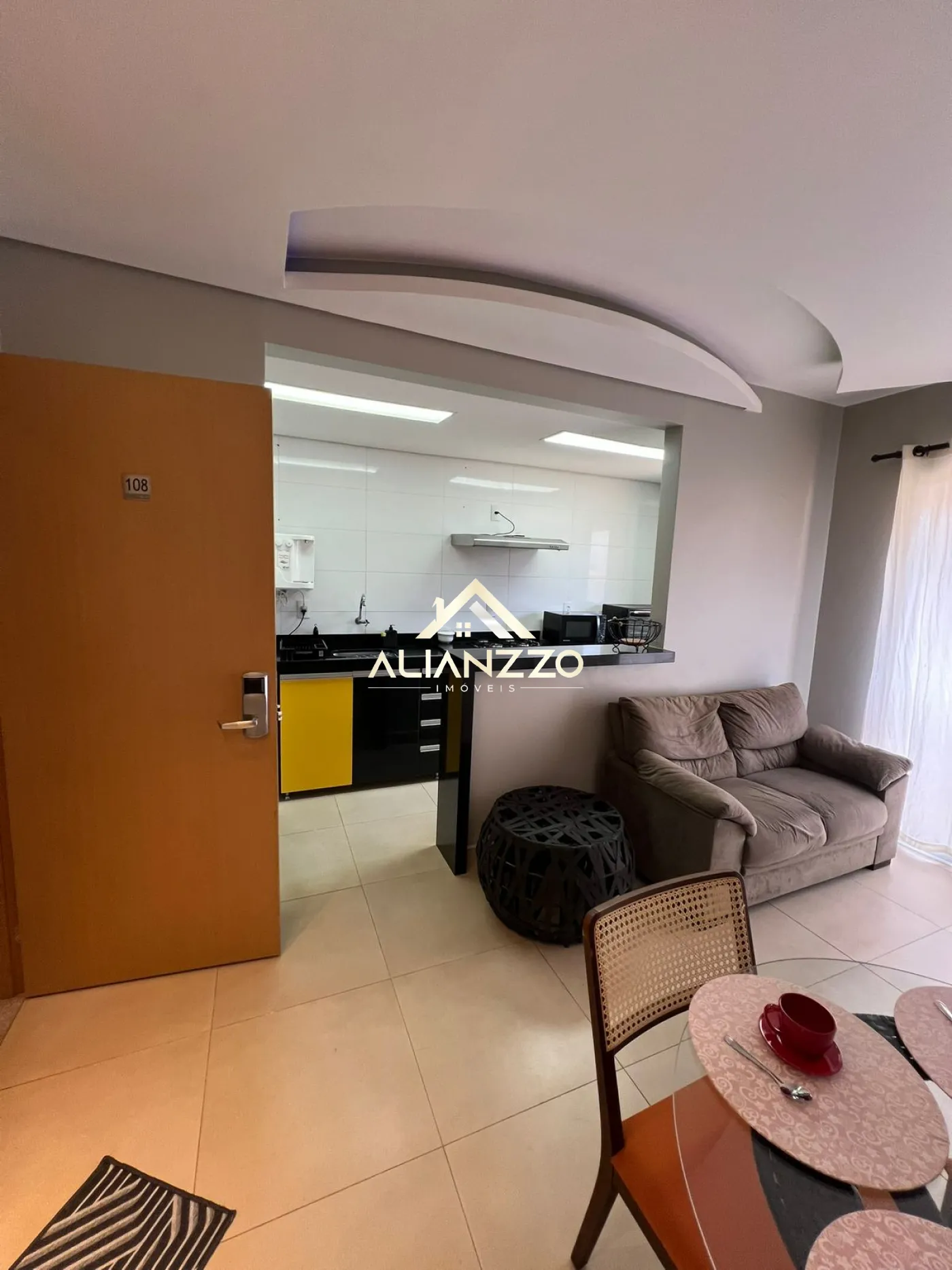 Comprar Apartamento / Padrão em Ribeirão Preto R$ 570.000,00 - Foto 2