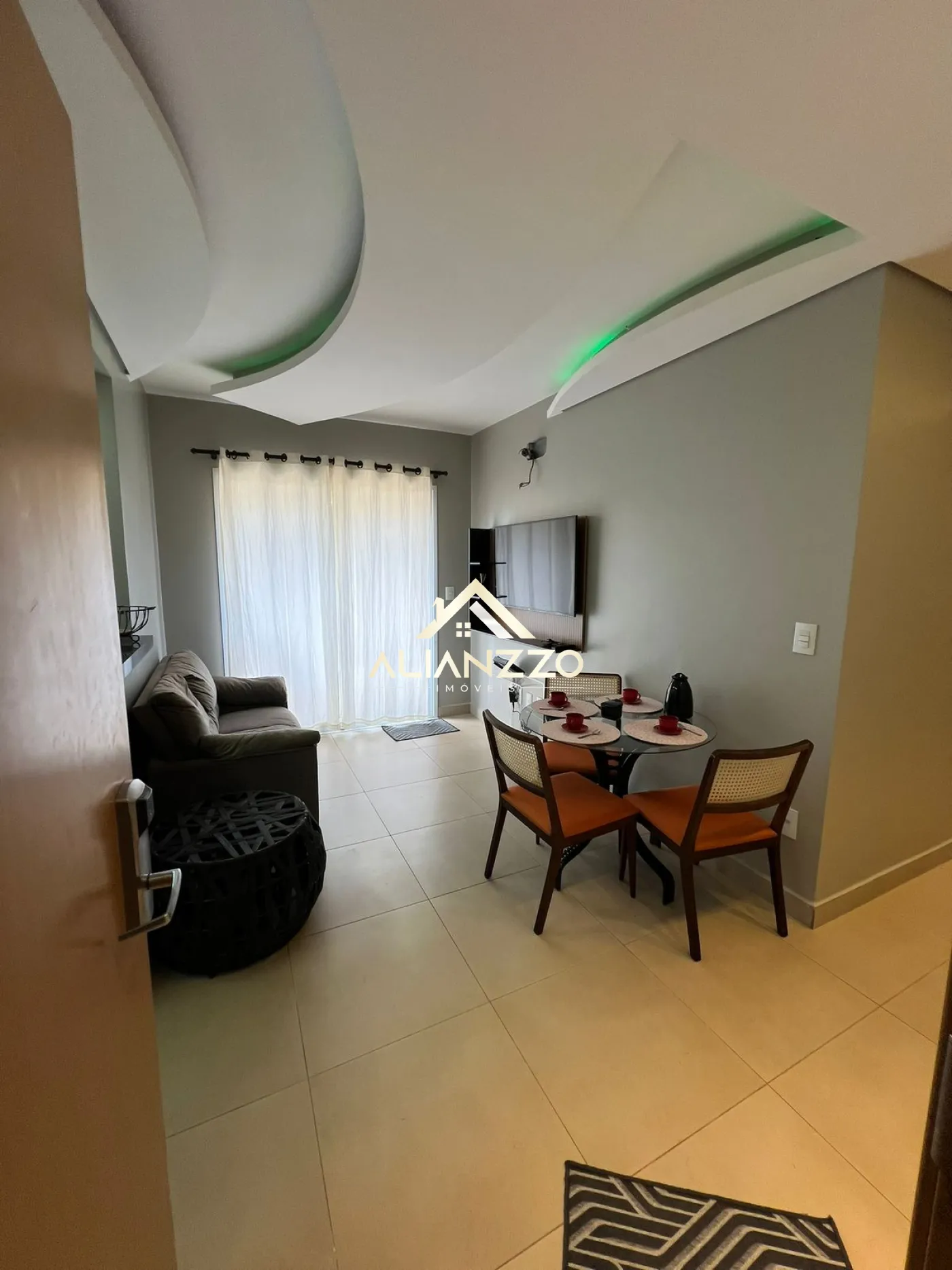 Comprar Apartamento / Padrão em Ribeirão Preto R$ 570.000,00 - Foto 1
