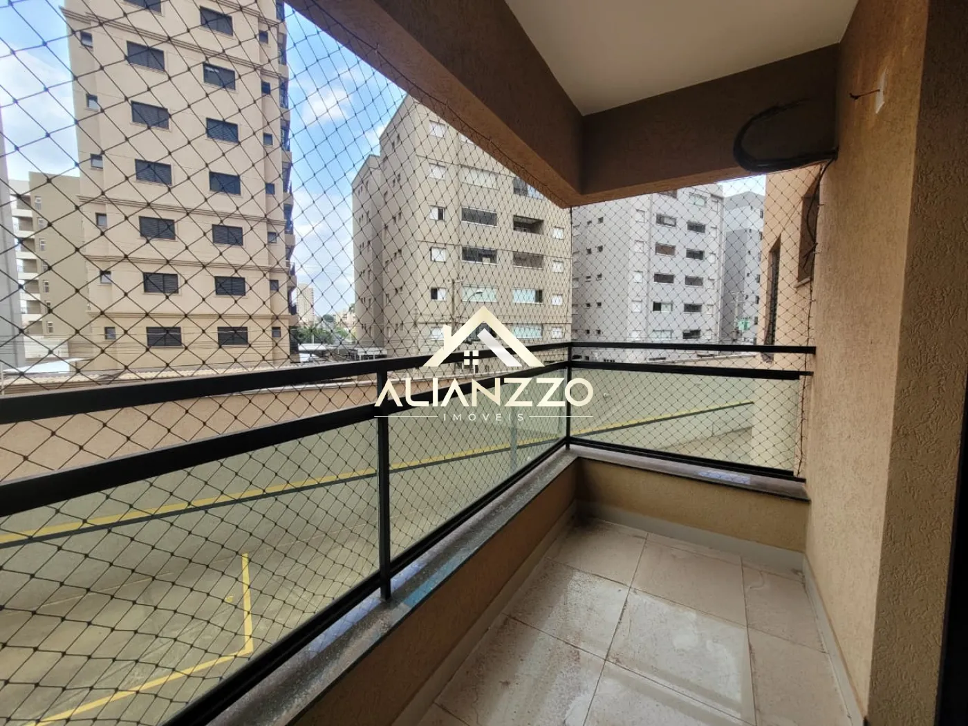 Alugar Apartamento / Padrão em Ribeirão Preto R$ 2.300,00 - Foto 1