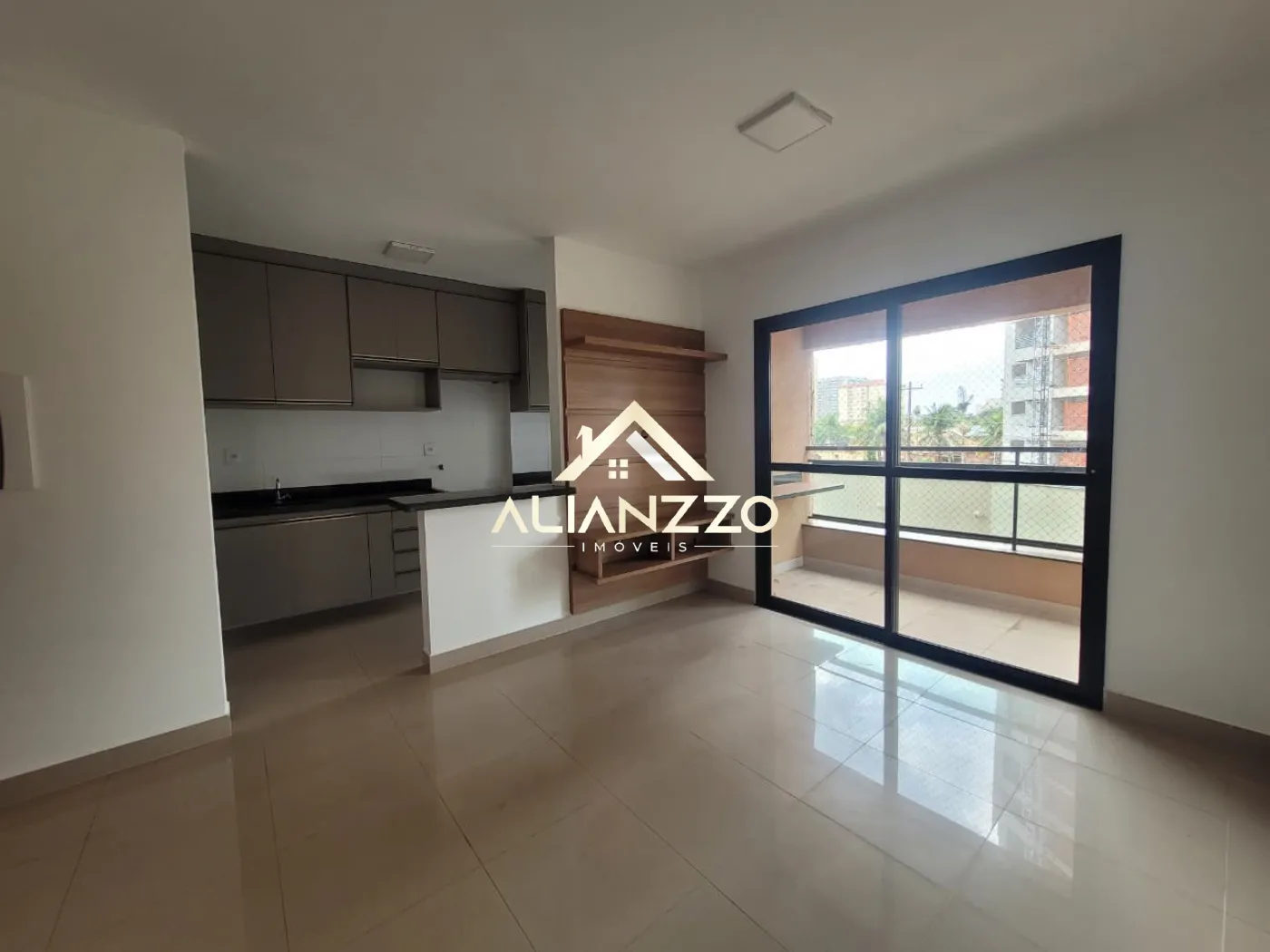Alugar Apartamento / Padrão em Ribeirão Preto R$ 2.300,00 - Foto 2