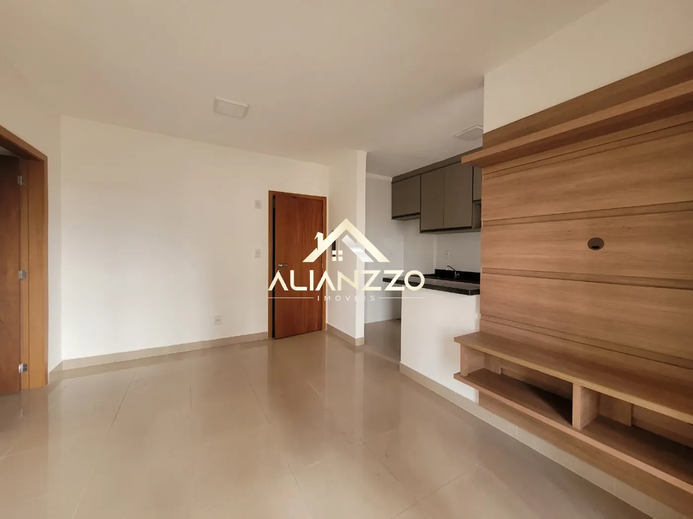 Alugar Apartamento / Padrão em Ribeirão Preto R$ 2.300,00 - Foto 3