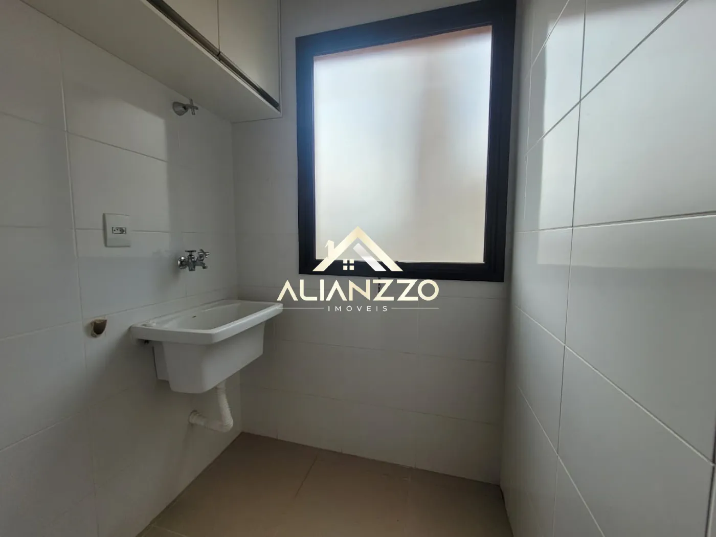 Alugar Apartamento / Padrão em Ribeirão Preto R$ 2.300,00 - Foto 11