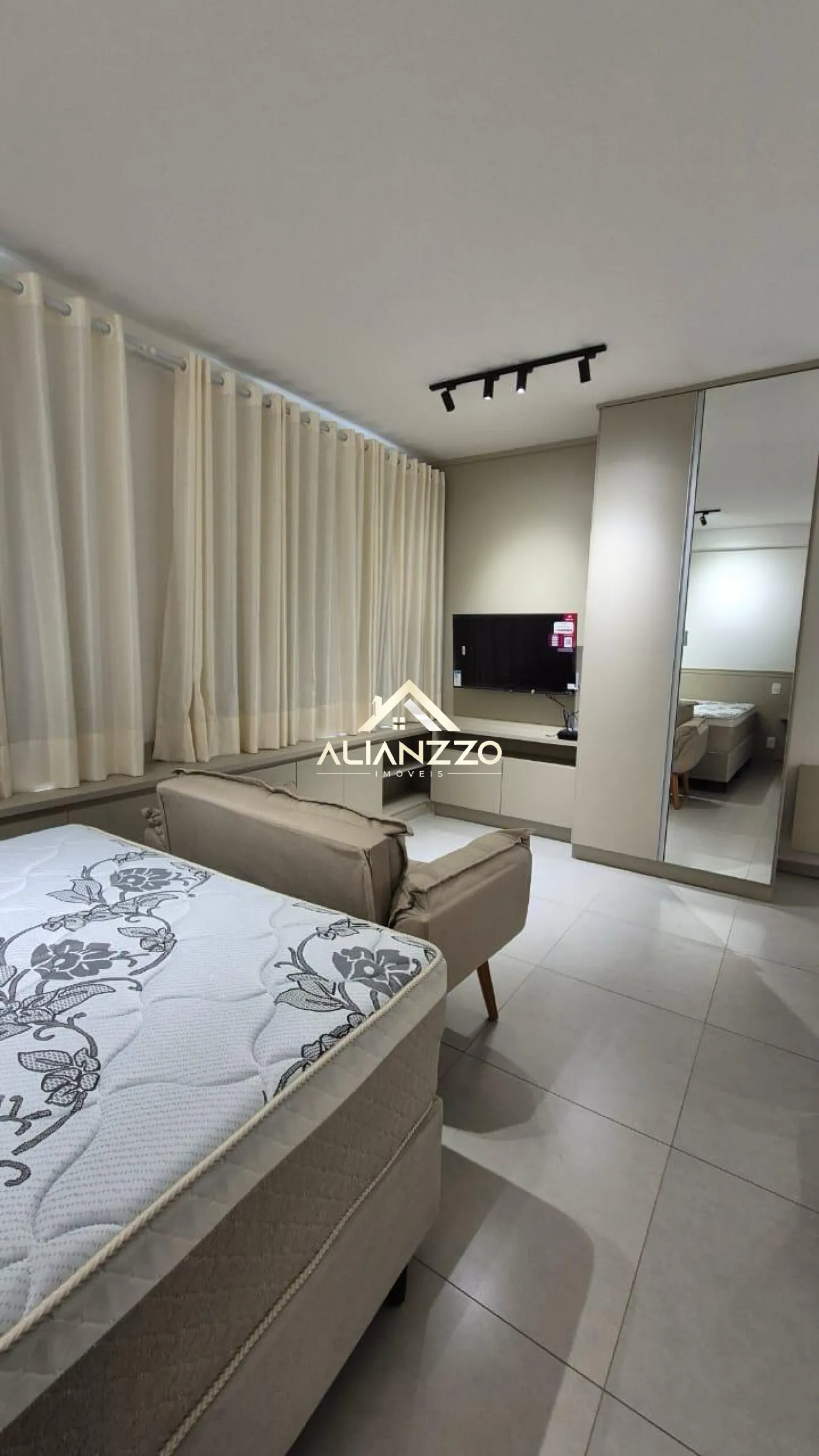 Alugar Apartamento / Kitchnet em Ribeirão Preto R$ 2.200,00 - Foto 3