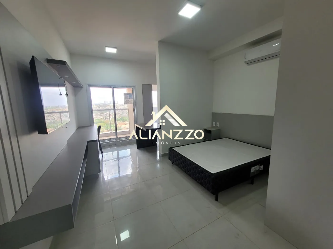 Alugar Apartamento / Flat em Ribeirão Preto R$ 2.300,00 - Foto 1