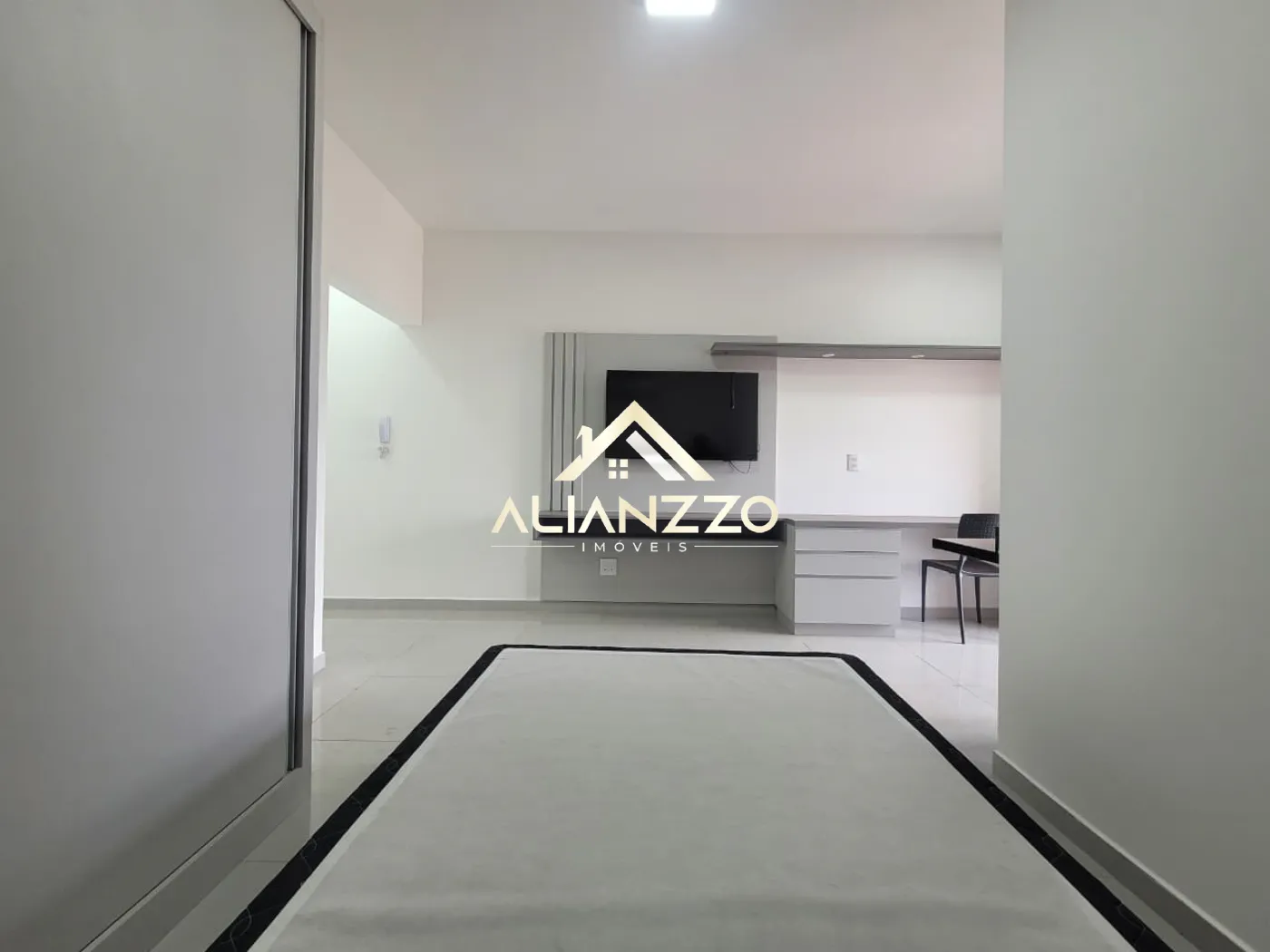 Alugar Apartamento / Flat em Ribeirão Preto R$ 2.300,00 - Foto 2